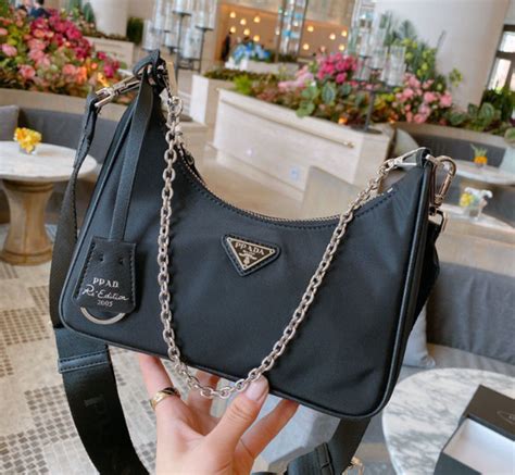 prada bags outlet online